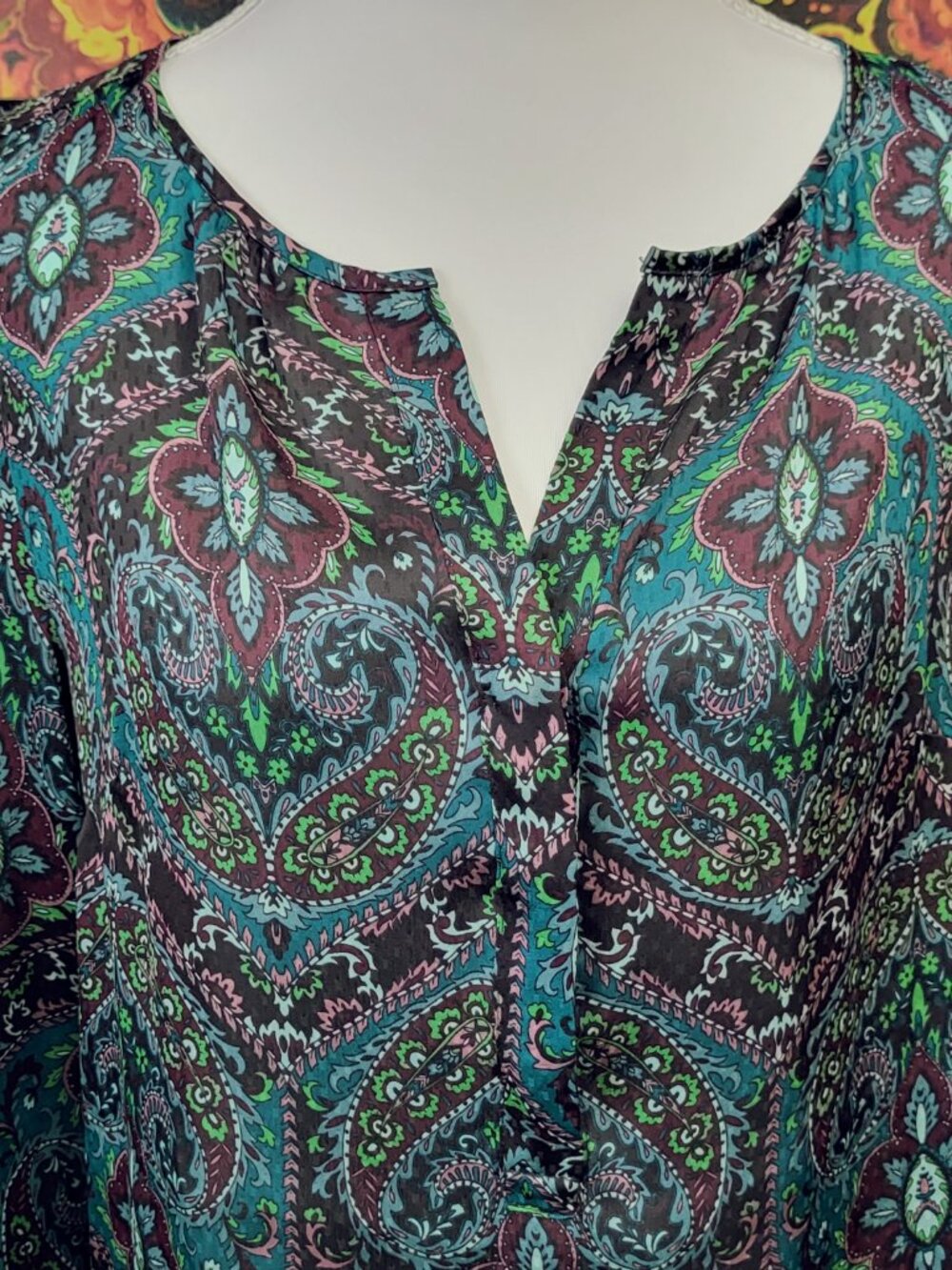 Talbots Petites ~ Sz MP ~ Paisley Print Top / Blouse ~ Excellent Condition - Picture 2 of 10